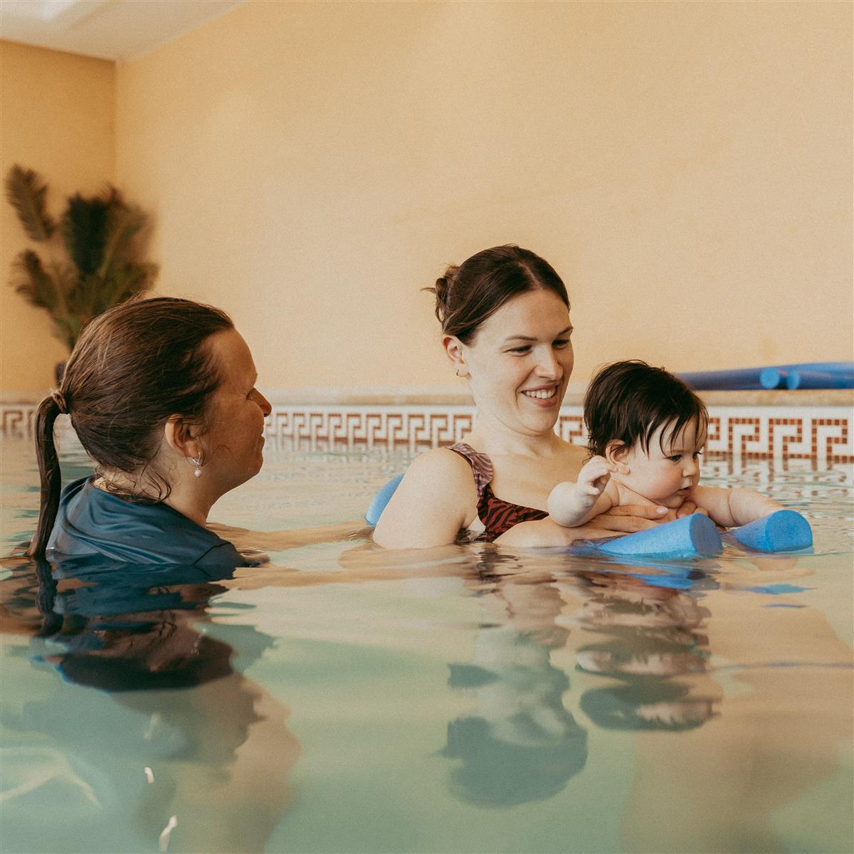 AQUANATAL - postnataal MET BABY - SESSIE zondag 22 FEB 2026 om 10u00 @ LITTLE BUBBLES